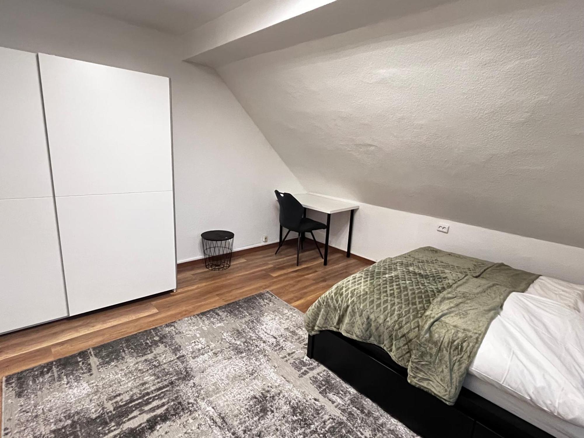 Flattyone Ruhrgebiet - Schlafkomfort Und Anbindung - Neu Renoviert Bochum Eksteriør billede